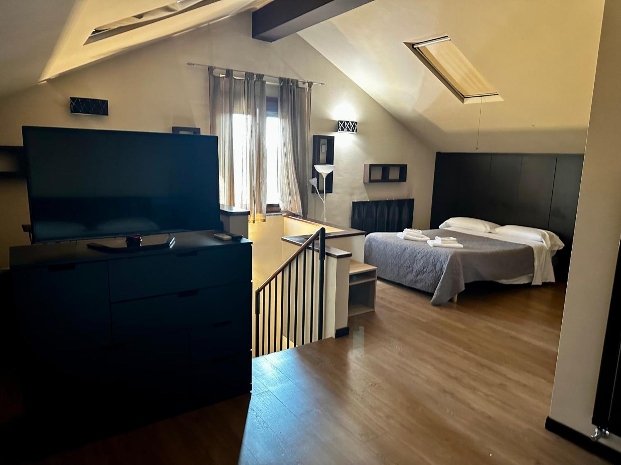 ホテル Borgo Manzoni - Charming House ロッツァーノ エクステリア 写真